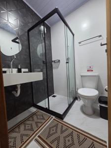 Sua Estadia Angra - Casa de 2 Quartos no Centro de Angra