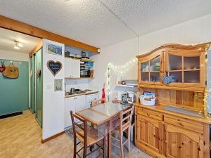 Appartement cosy avec balcon, parking et animaux admis - FR-1-692-118