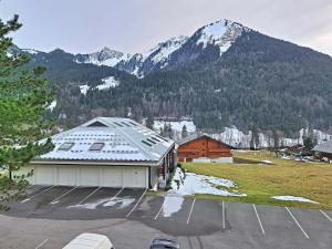 Appartement cosy avec balcon, parking et animaux admis - FR-1-692-118