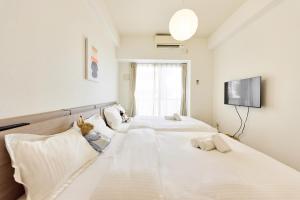 Shinsaibashi 10min Elevator Apartment with 2 Premium Double Beds and Balcony3O2 4O2