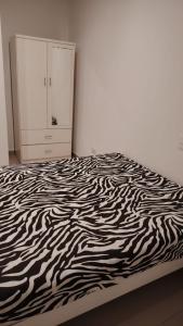 DEPARTAMENTO AMOBLADO En PUNTA HERMOSA