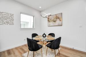 Lux Reverie Townhouse- Med Center- Downtown HTX