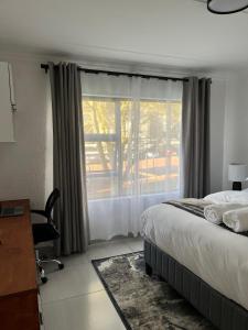 Condo in Sunninghill, Sandton