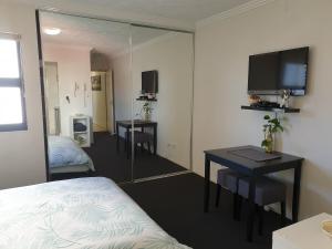 Taras Studio at The Gabba