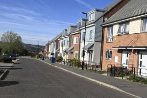 Modern House with Stunning View Parking and Netflix