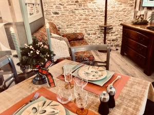 Les Fleurs De Lys, SuitesAppart , Entrée et Terrasse Privée Proche de la Mer