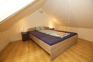 Apartment with Balcony room in Zoli Apartmanok-Adri Kölcsey 32