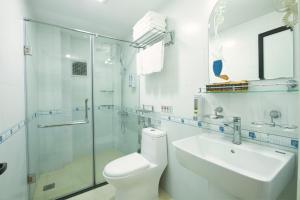 Hanoi Win Hotel & Travel