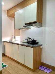 Alley Home & Apartment Tay Ho