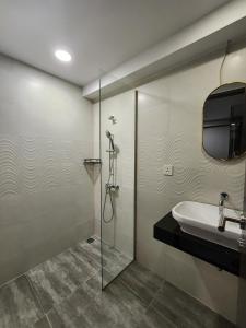 2 Bedroom apartemen Grand Jati Junction