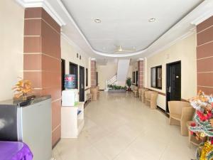 Lily Guest House Syariah RedPartner