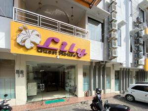 Lily Guest House Syariah RedPartner