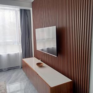 Comfort living two bedroom apartment with fully equipped gym swimming pool private parking space ,child play area and amazing scenic views which offers comfort and luxurious lifestyle