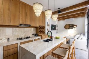 Villa Marcel Premium by Tofino Villas