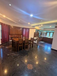 Chill Mountain Delight