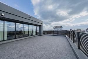 Apartment Hotel 11 Shinimamiya 3