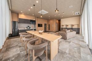 Apartment Hotel 11 Shinimamiya 3