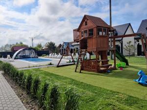 Osada Jantar resort z basenem krytym