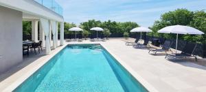 Villa La Vie with private pool
