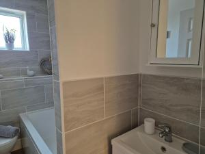 2 Bed Maisonette with Sofa Bed - Ideal for Groups #26C