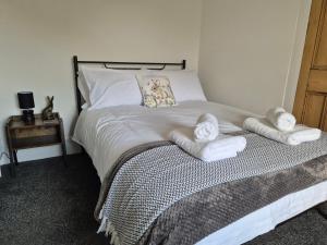 2 Bed Maisonette with Sofa Bed - Ideal for Groups #26C