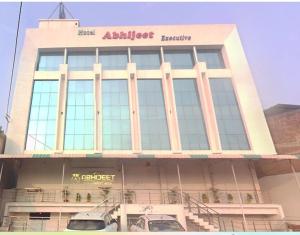 Hotel Abhijeet Executive