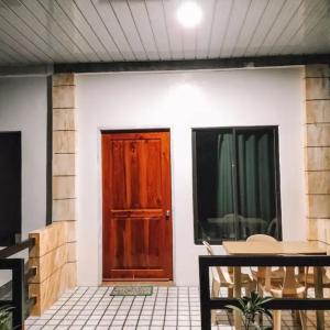 CocoVille Guesthouse Room for 4