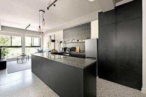 Stylish 1Bed at The Duke - Rooftop Pool & Views