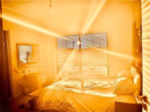 Cape Town Apartment with Table Mountain View