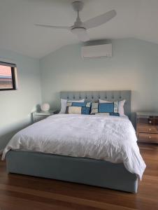 Fishermans Cottage with 4 Bedrooms