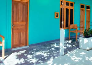Exclusive Seaside 3-Bedroom Home