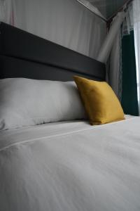 Modern 1-Bedroom Apartment Near Kisumu CBD, Free WiFi, Parking & Security