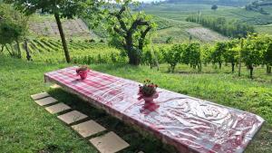 Cà Trifolera Barbaresco - Camera Tripla con bagno - DEGUSTAZIONE VINI NELLA NOSTRA CANTINA
