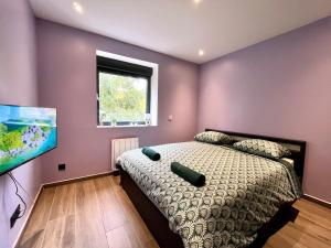 Le Spacieux Gare dOullins - 2 chambres - 3 lits - Parking privé - 15 min de Lyon