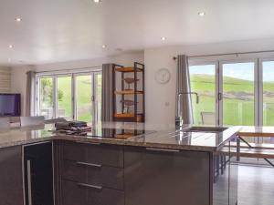 Sea The Sea - Uk48576