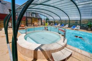 Camping 4 étoiles - Piscine - ccbegca