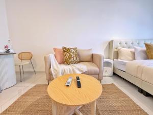 Majestic Charming Studio Suite with Infinity Pool