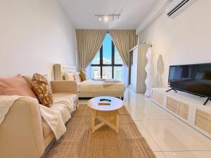 Majestic Charming Studio Suite with Infinity Pool