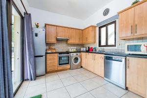 Sunnyside Family Villa