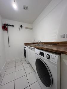 Designed for Long Stays I Contractor Ready