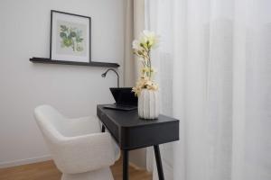 Apartment Krochmalna Browary Warszawskie with Air Conditioning and Parking by Renters Prestige