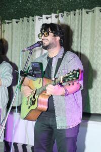 Around Stays-Rising Hills, Tapovan