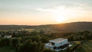 Beautiful She Luxury Villa with view in Groznjan