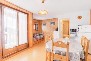 Résidence Saint Sebastien - Appartement ambiance sur les toits avec vue dégagée sur les montagnes MAE-0833