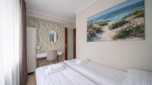 Emilii Plater, Sun & Snow