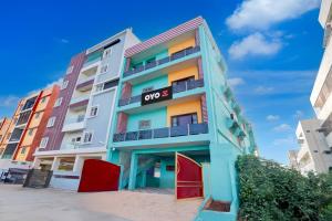 Hotel O SV GRAND APSRTC Depot