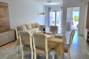 Holiday Apartment in Golem 070 - Happy Rentals