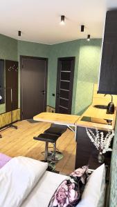 sixkeys- studioLebedinyy