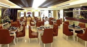 Golden Crown Hotel Saigon