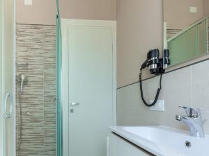 Pleasant Apartment in Alba Adriatica near Sea